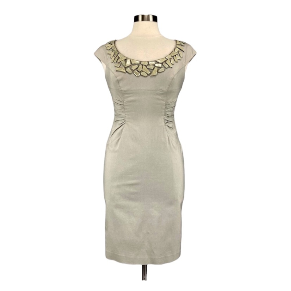Adrianna Papell Womens Beige Sheath Dress Stone Neckline Cap Sleeves size 4